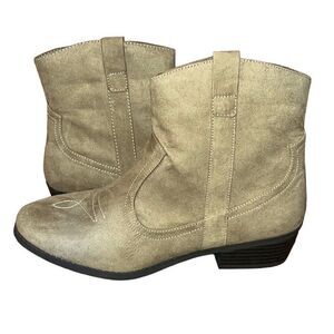 The Children's Place Faux Suede Cowgirl Booties